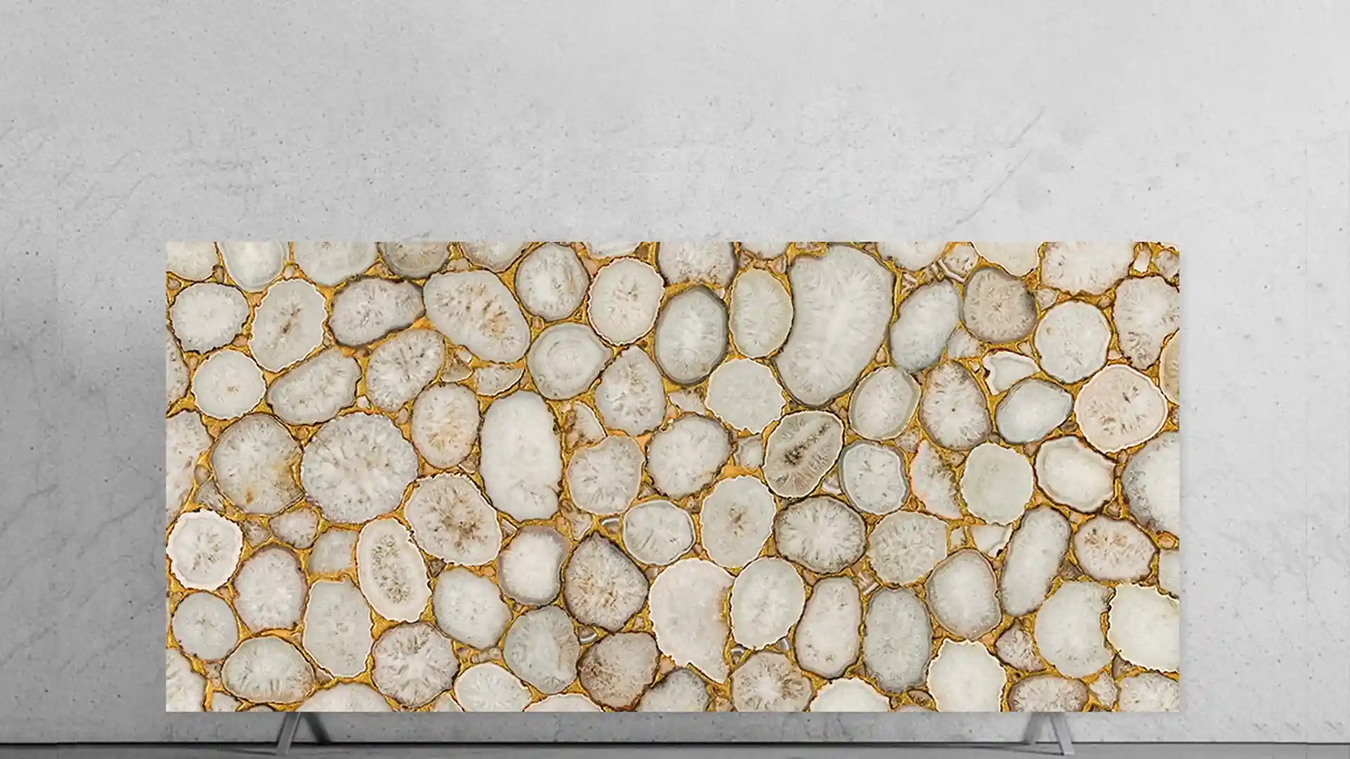 Crystal Agate With Gold