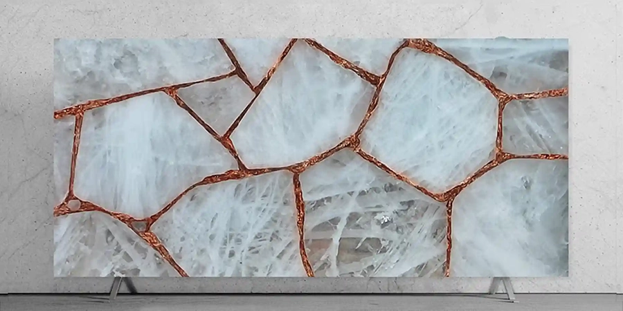 White Crystal Quartz With Sparkle